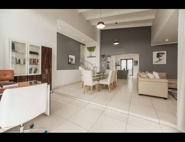 4 BEDROOM PROPERTY TO RENT IN COPPERLEAF ESTATE